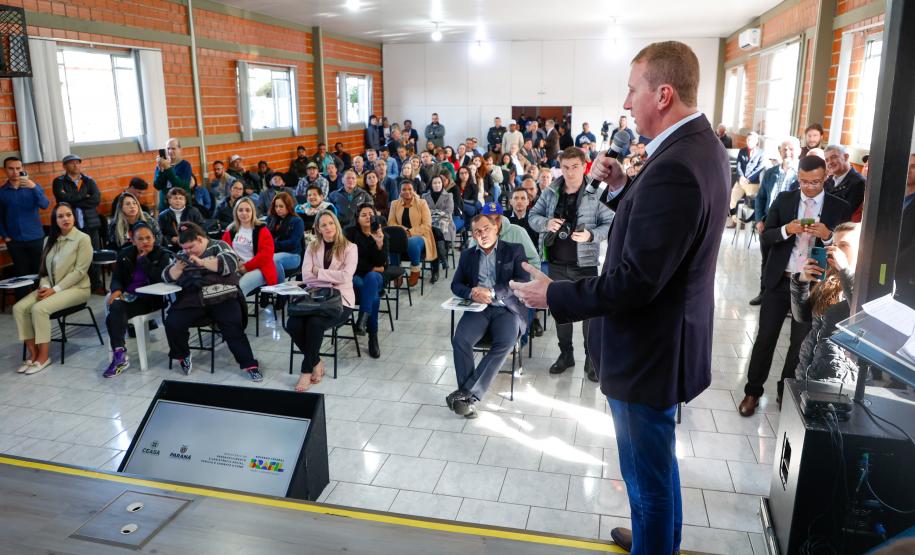 Piana e ministro assinam protocolo para levar a outros estados o Banco de Alimentos