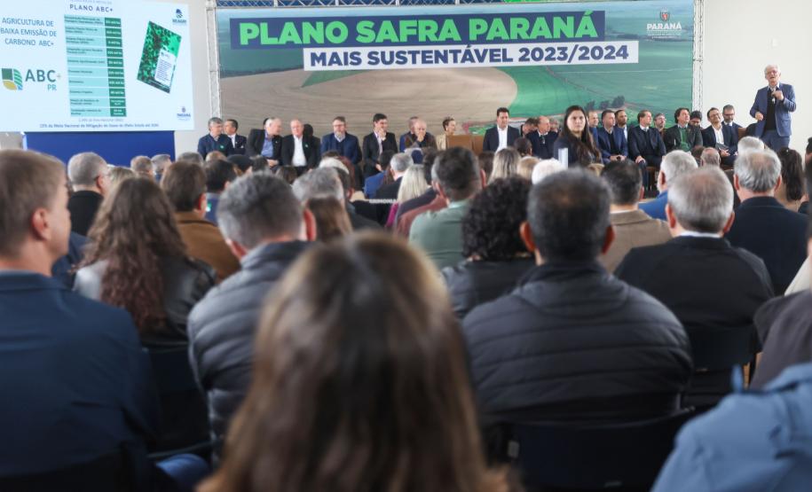 Governo amplia investimentos em programas para agricultura familiar e promoção social