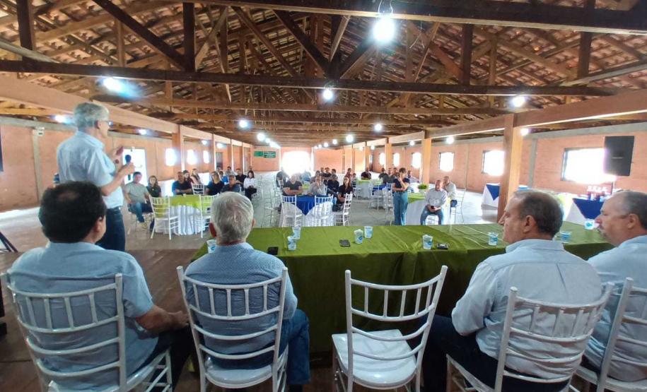 Castro é o 95º município a aderir ao Susaf e agroindústrias podem ampliar mercado