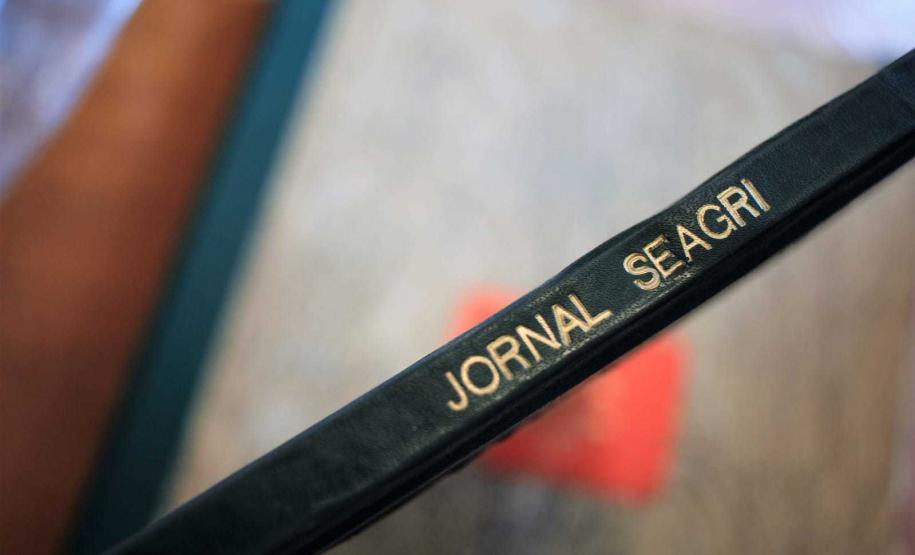 Parceria entre a Seab e o Museu Campos Gerais disponibiliza acervo digital do Jornal Seagri