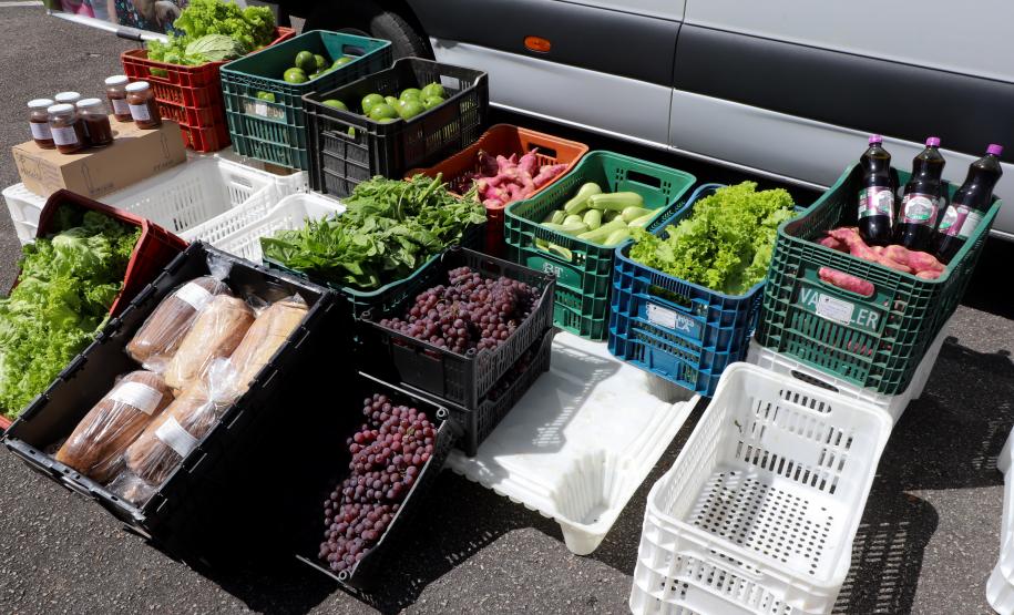 Programa Compra Direta Paraná inicia as primeiras entregas de alimentos