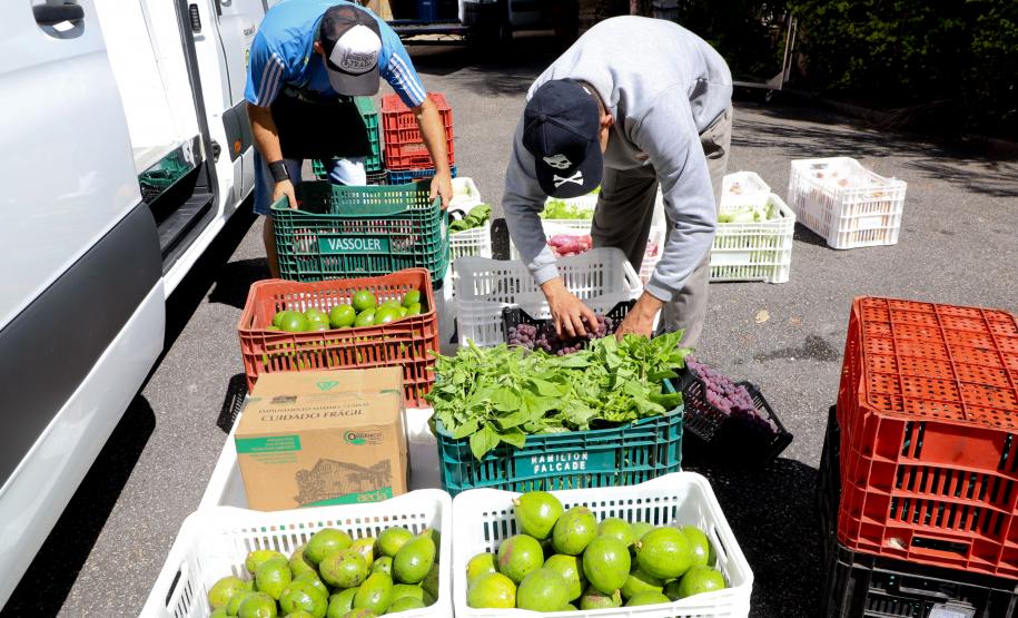 Programa Compra Direta Paraná inicia as primeiras entregas de alimentos