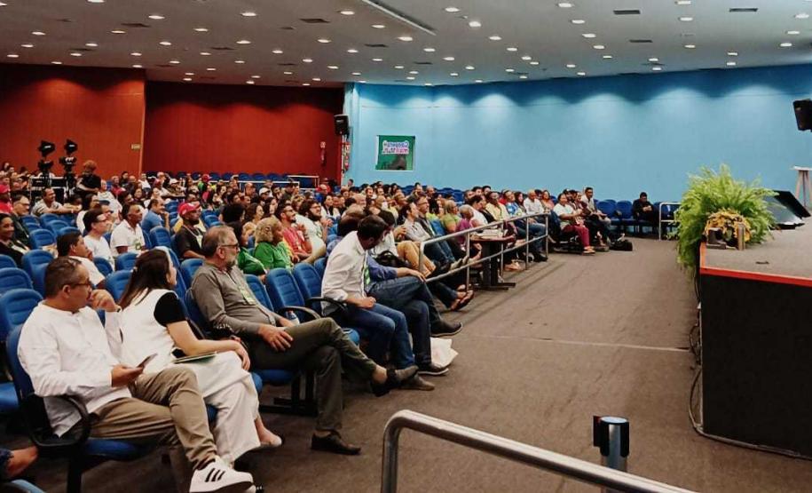 Estado apresenta programa Coopera Paraná em evento nacional