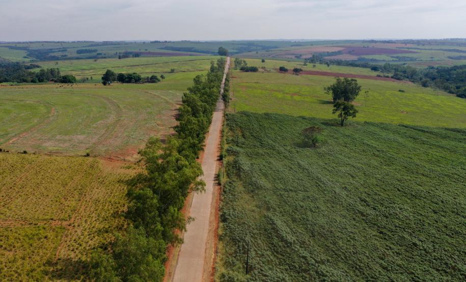 Estado inaugura pavimentação de estrada que liga Paraíso do Norte a Nova Aliança do Ivaí