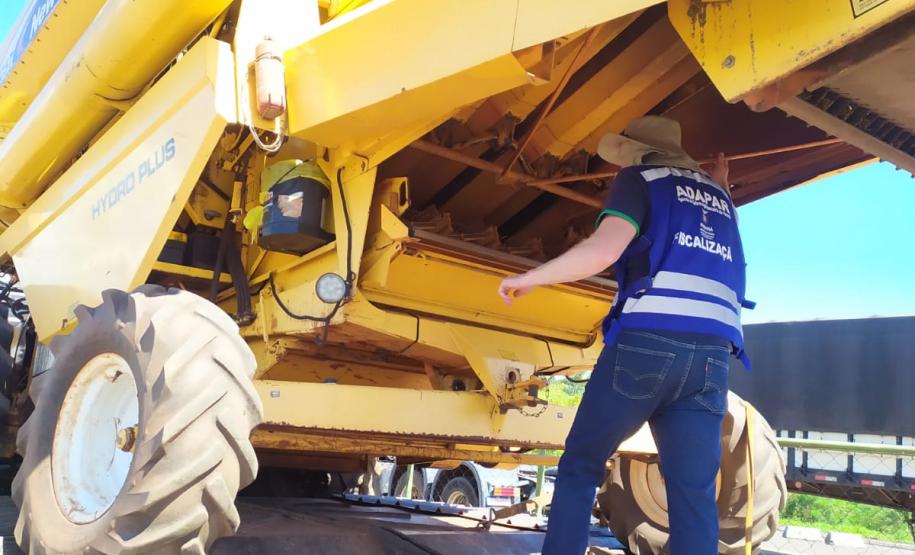 Para prevenir pragas, Adapar normatiza acesso de máquinas agrícolas ao Paraná