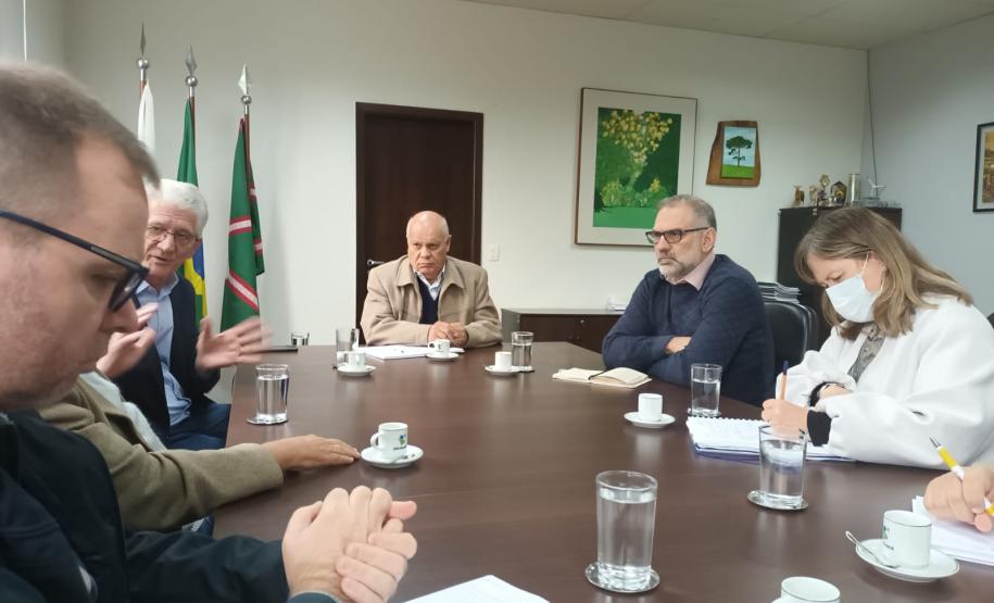 Estado e Ministério do Desenvolvimento Agrário vão ter grupo de trabalho para qualificar setor leiteiro