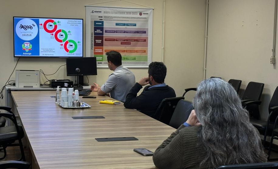 Câmara Técnica discute ações para o desenvolvimento da produção de uvas no Paraná