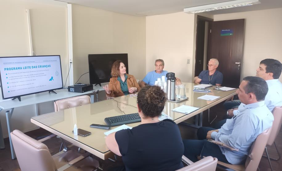 Seab apresenta programa Leite das Crianças para técnicos do Rio Grande do Norte