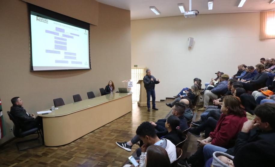 Seagri apresenta programas de governo para organizações da agricultura familiar