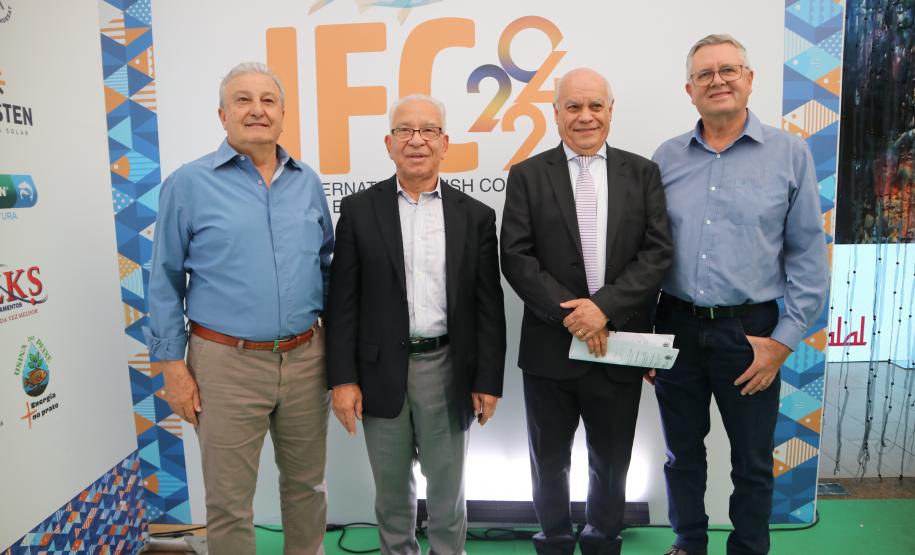 Evento internacional destaca potencial da piscicultura no Paraná