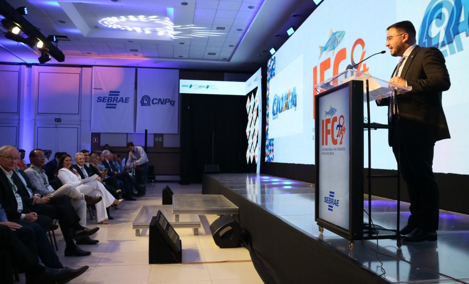 Evento internacional destaca potencial da piscicultura no Paraná