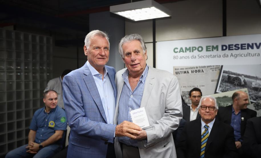 Em comemoração aos 80 anos de história, Secretaria da Agricultura lança exposição no Arquivo Público do Paraná