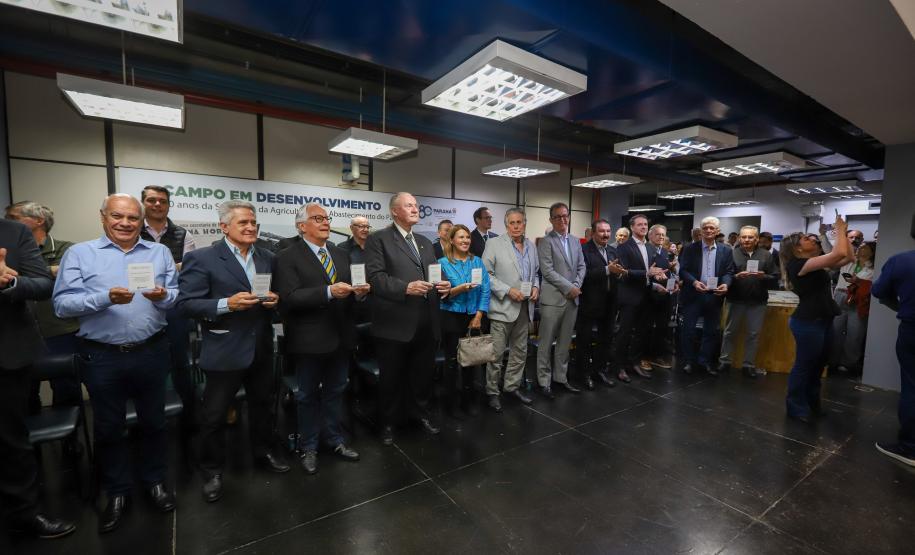 Em comemoração aos 80 anos de história, Secretaria da Agricultura lança exposição no Arquivo Público do Paraná