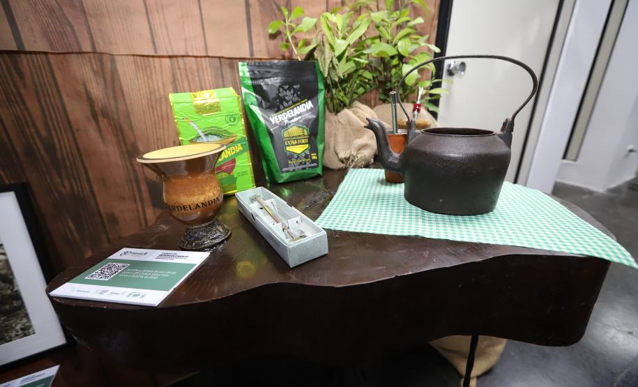 Em comemoração aos 80 anos de história, Secretaria da Agricultura lança exposição no Arquivo Público do Paraná