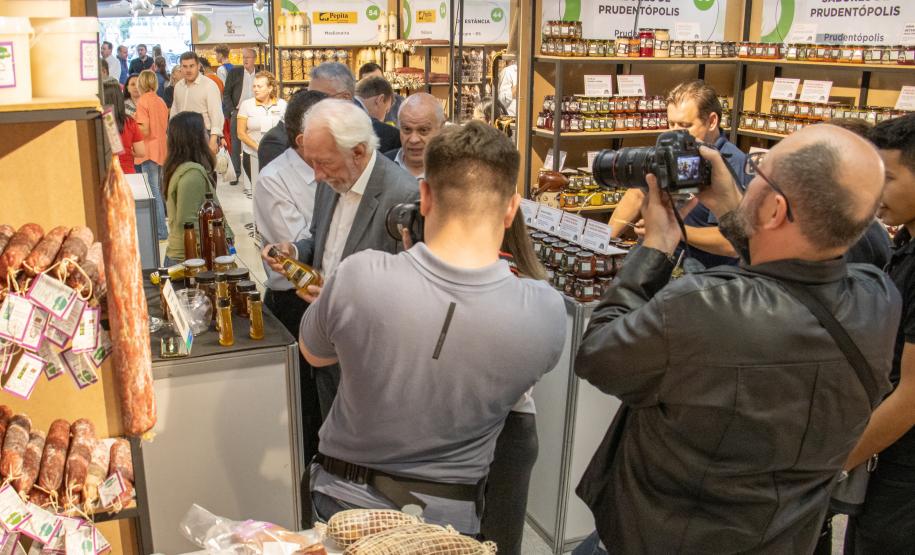 Feira Sabores Paraná retorna após 10 anos para mostrar a força da agroindústria familiar