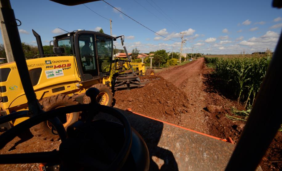 Convênio da Secretaria da Agricultura e Abastecimento repassa 10 máquinas para adequação de estradas rurais ao consórcio Cid Centro