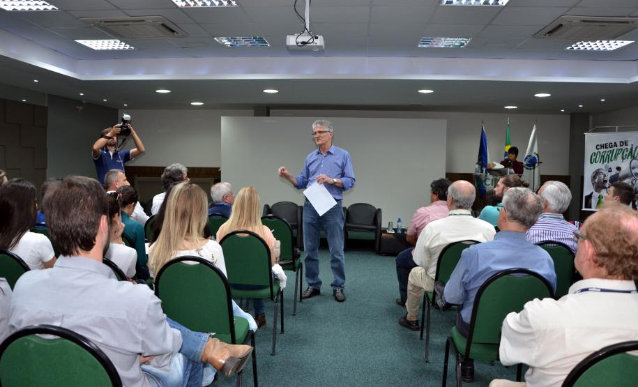 Entidades de Ponta Grossa apoiam movimento Paraná Livre de Febre Aftosa Sem Vacinação