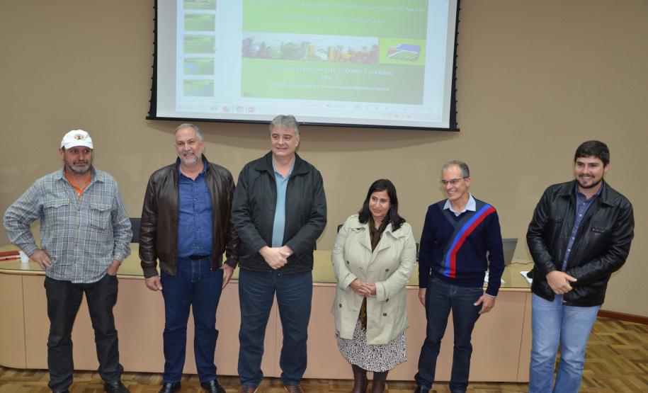 Paraná retoma programa de compra de terras para agricultores familiares