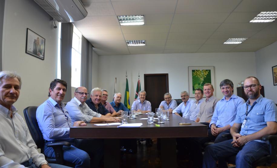 Agricultura renova parceria para diversificação de propriedades