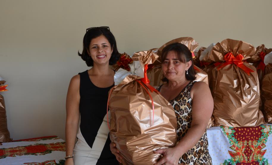 Seab entrega cestas de Natal para colaboradores terceirizados
