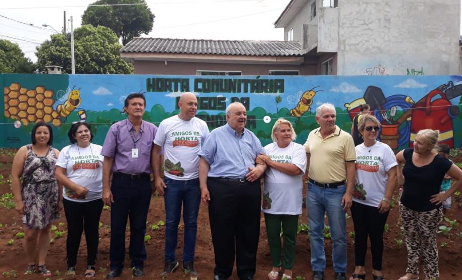 Programa Hortas Comunitárias inaugura segunda unidade Programa Hortas Comunitárias inaugura segunda unidade