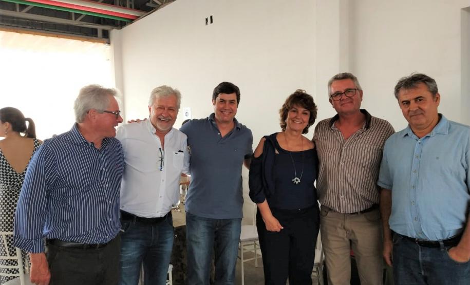 Emater e Cooperaliança formalizam parceria para incentivar produção de carnes nobres Emater e Cooperaliança formalizam parceria para incentivar produção de carnes nobres