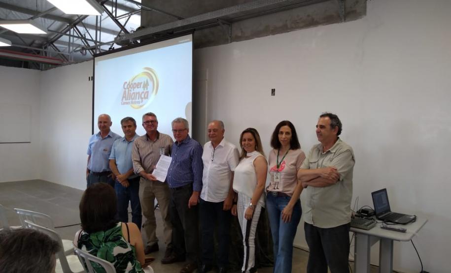 Emater e Cooperaliança formalizam parceria para incentivar produção de carnes nobres Emater e Cooperaliança formalizam parceria para incentivar produção de carnes nobres