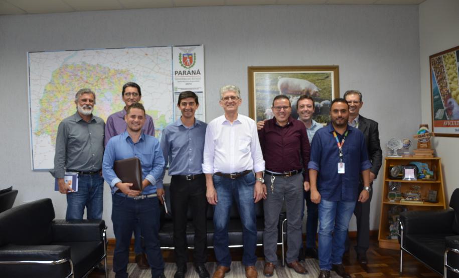 Governo do Estado vai dar apoio a fruticultores de Cerro Azul