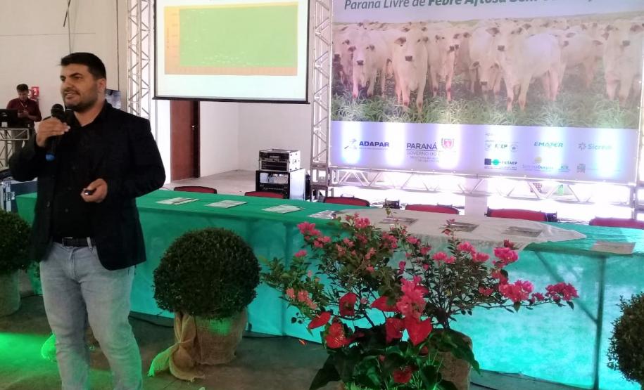 Paraná inicia os fóruns sobre o fim da vacinação contra aftosa Paraná inicia os fóruns sobre o fim da vacinação contra aftosa