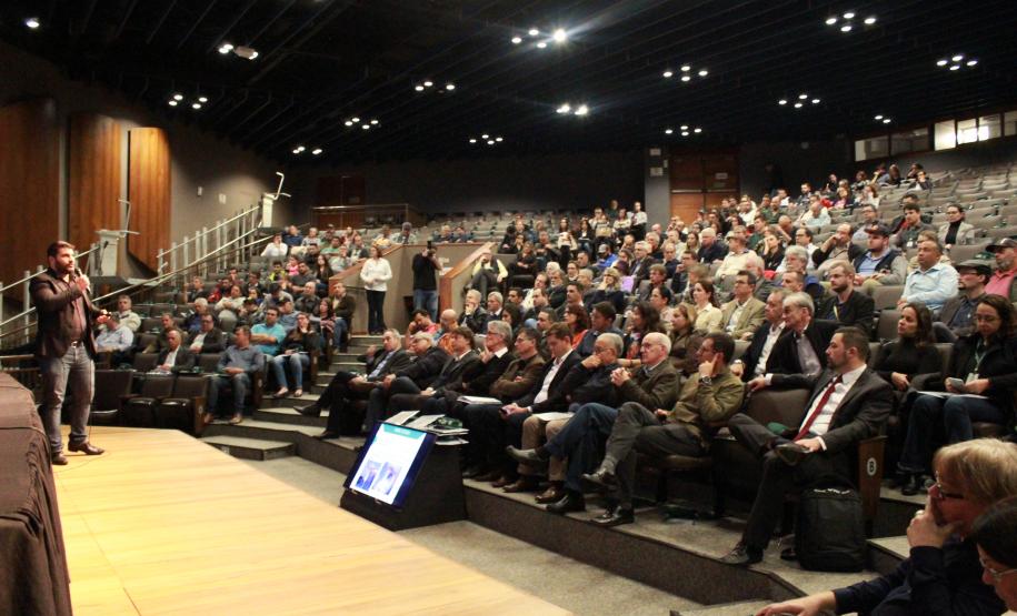 Fóruns sobre vacinação contra a febre aftosa reúnem 4,6 mil pessoas