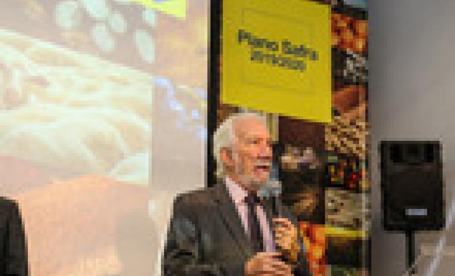 Paraná terá R$ 11,9 bilhões para financiamento da safra Paraná terá R$ 11,9 bilhões para financiamento da safra