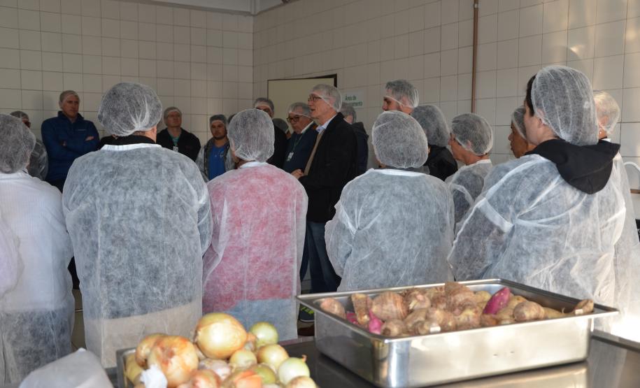 Secretário da Agricultura e do Abastecimento, Norberto Ortigara, participa de oficina sobre reaproveitamento de alimentos, na Ceasa.