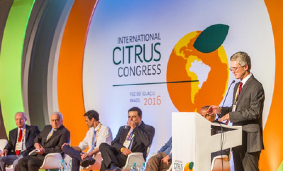 Congresso internacional de citricultura debate sustentabilidade da produção