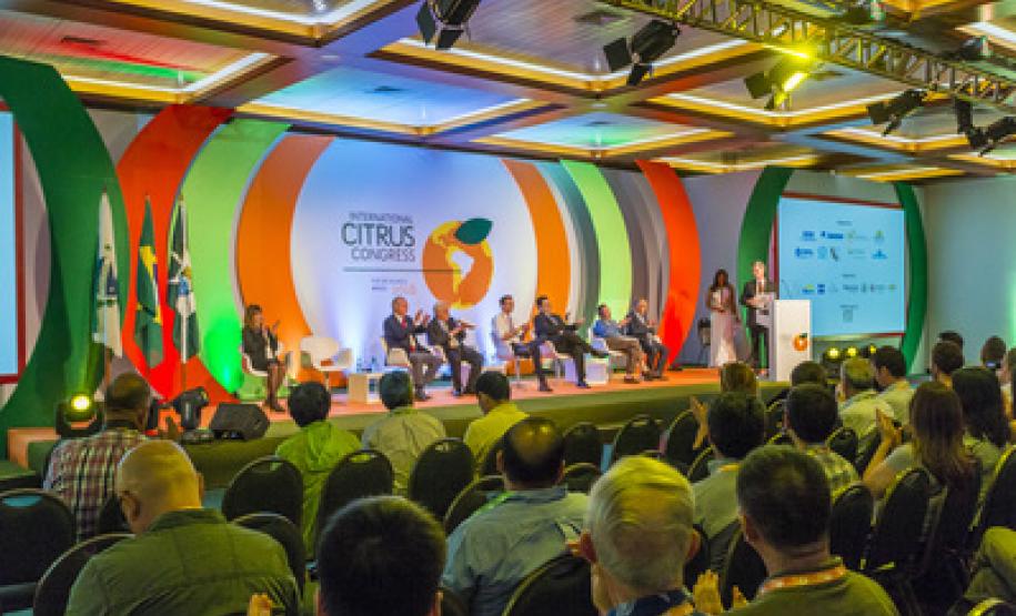 Congresso internacional de citricultura debate sustentabilidade da produção
