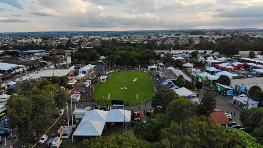  Estado apresenta políticas para agricultura e leva crédito e inovação para a ExpoLondrina 