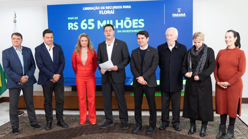  Ratinho Junior libera R$ 442 milhões para obras em 10 municípios do Paraná incluindo estradas rurais 